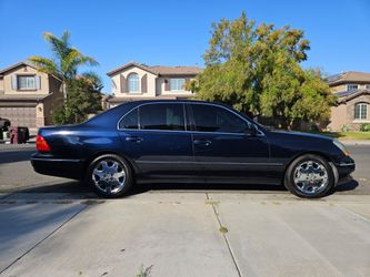 2001 Lexus LS 430
