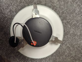 Recessed Philips HUE Light Multicolored