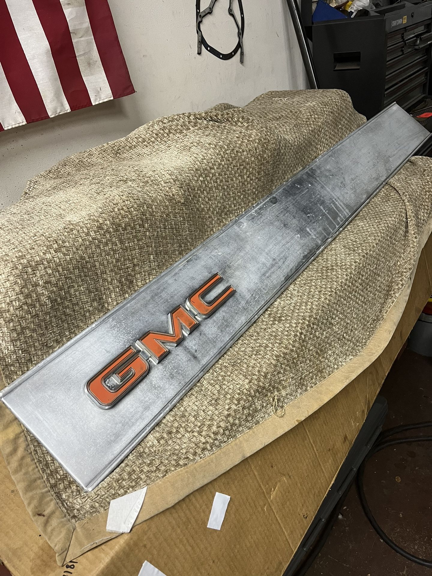 Chevy GMC Jimmy K5 Blazer Tailgate Trim