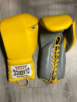 Classics boxing gloves