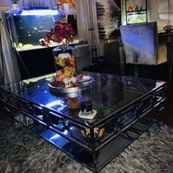 Z gallery table