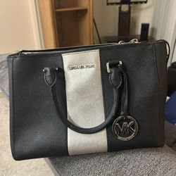 Michael Kors Black and Silver Women's Bag
