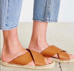 Soludos Criss Cross Platform Espadrille Sandal Tan Size 7