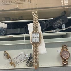 Kessaris quarts watch