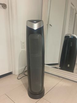 GermGuardian AC4820 HEPA PURE™ 22" Tower Air Purifier (3-speed 2-stage filtration, black)