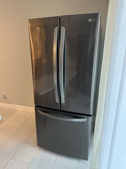 Need a 2nd Fridge - LG LFCS22520D