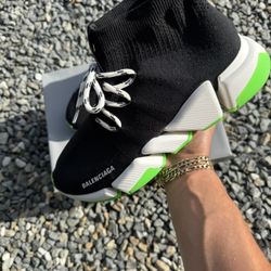 Balenciaga Speed Trainer 2.0 Size 9 Authentic 