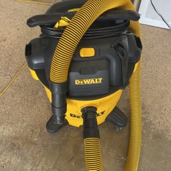 Dewalt Vacuum 