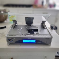 JVC CD Player CA-FSSD550, AM/FM Stereo CD-R/RW Playback