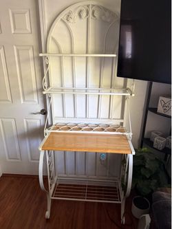 Rack/shelf