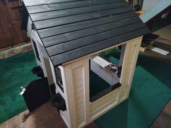 Kids playhouse White and Black