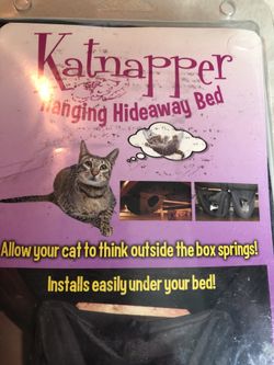 Katnapper Hanging Hideaway Bed