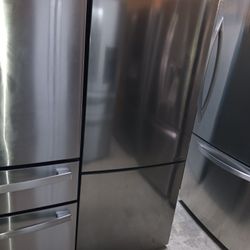 L/G Refrigerator Stainless Steel Freezer On The Bottom 🛑