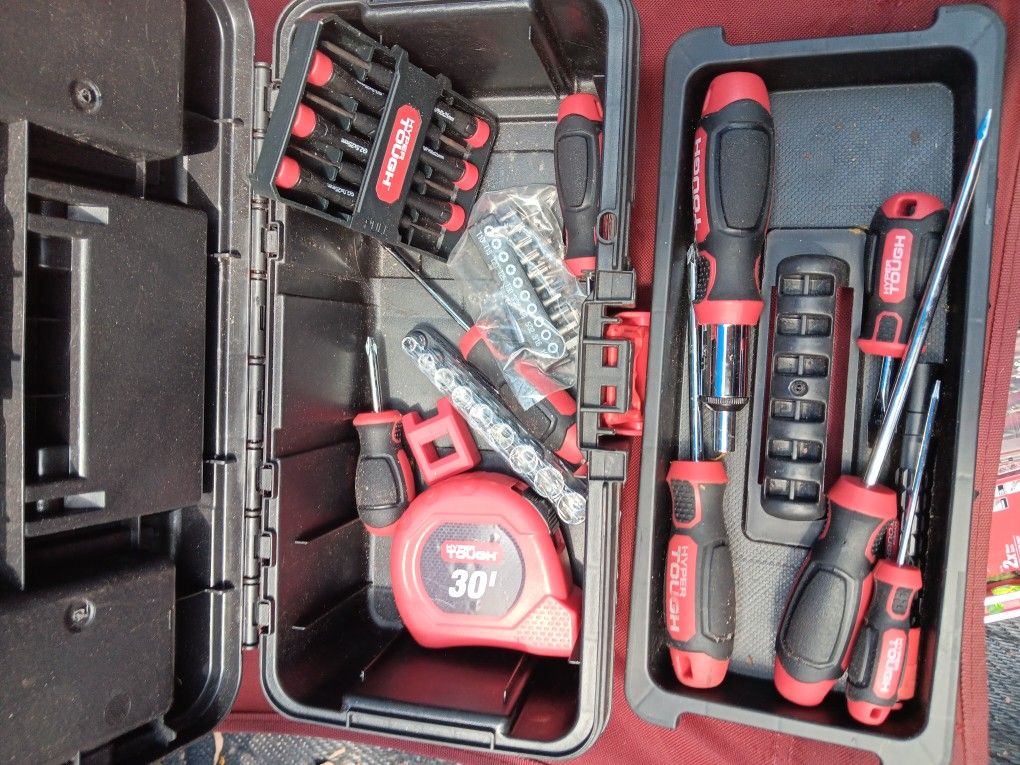 Hyper Tough Set