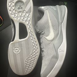 Nike Kobe 8 Wolf Grey Size 9 Used