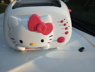 Pretty Hello Kitty Bagel Toaster 🥯
