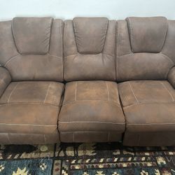 recliner / sofa  / couch