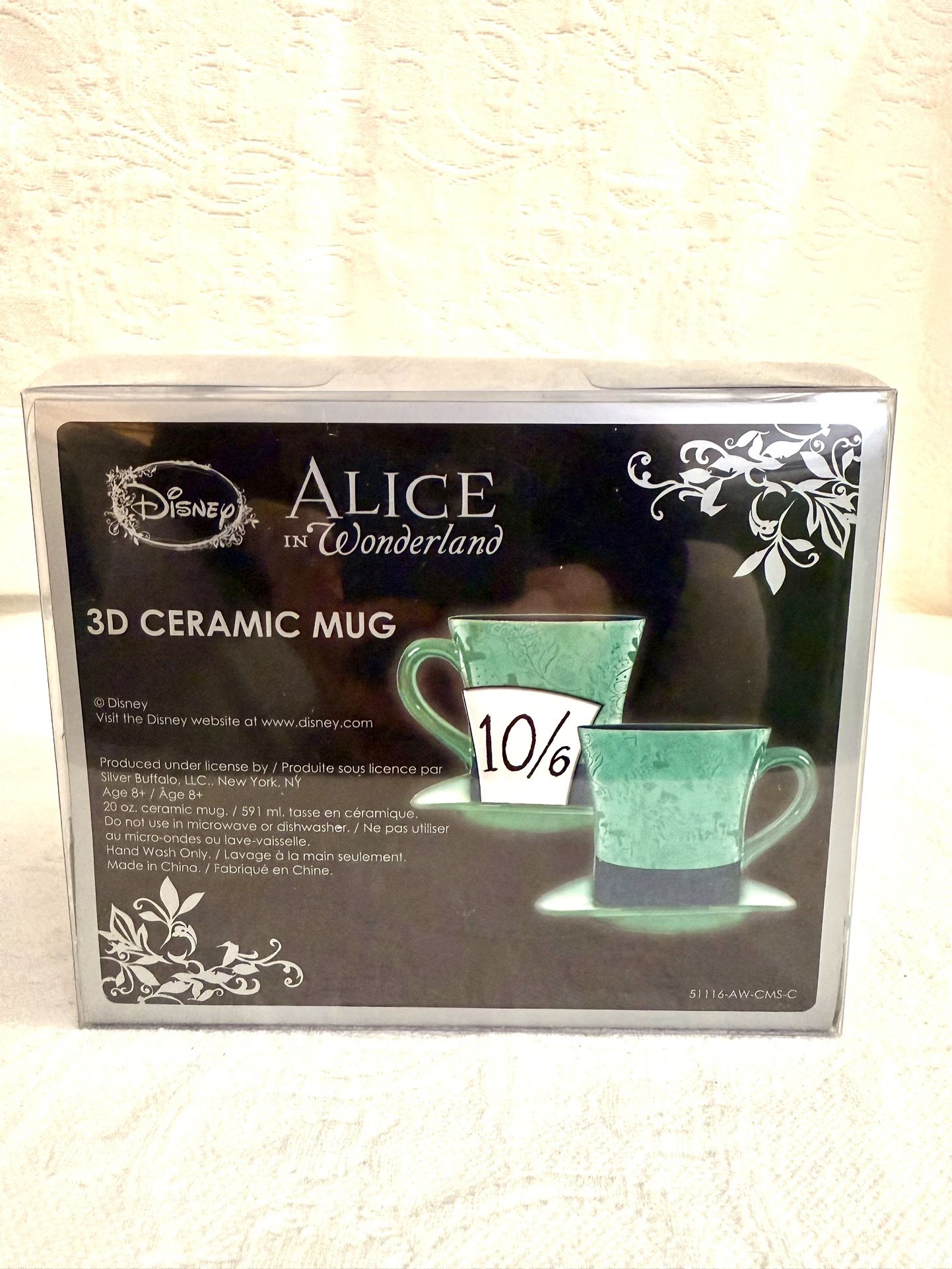 2010 New Disney Alice in Wonderland Mad Hatter 3D ceramic mug & saucer 