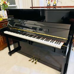 Pearl River Black Gloss Upright Piano- 1800$
