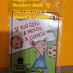 2023 McDonald's  Happy Meal Readers Book "If You Can Give A Mouse A Cookie"-$3.00