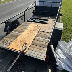 $1200 Traila Con Papel Y La Otra $800 Con Papel