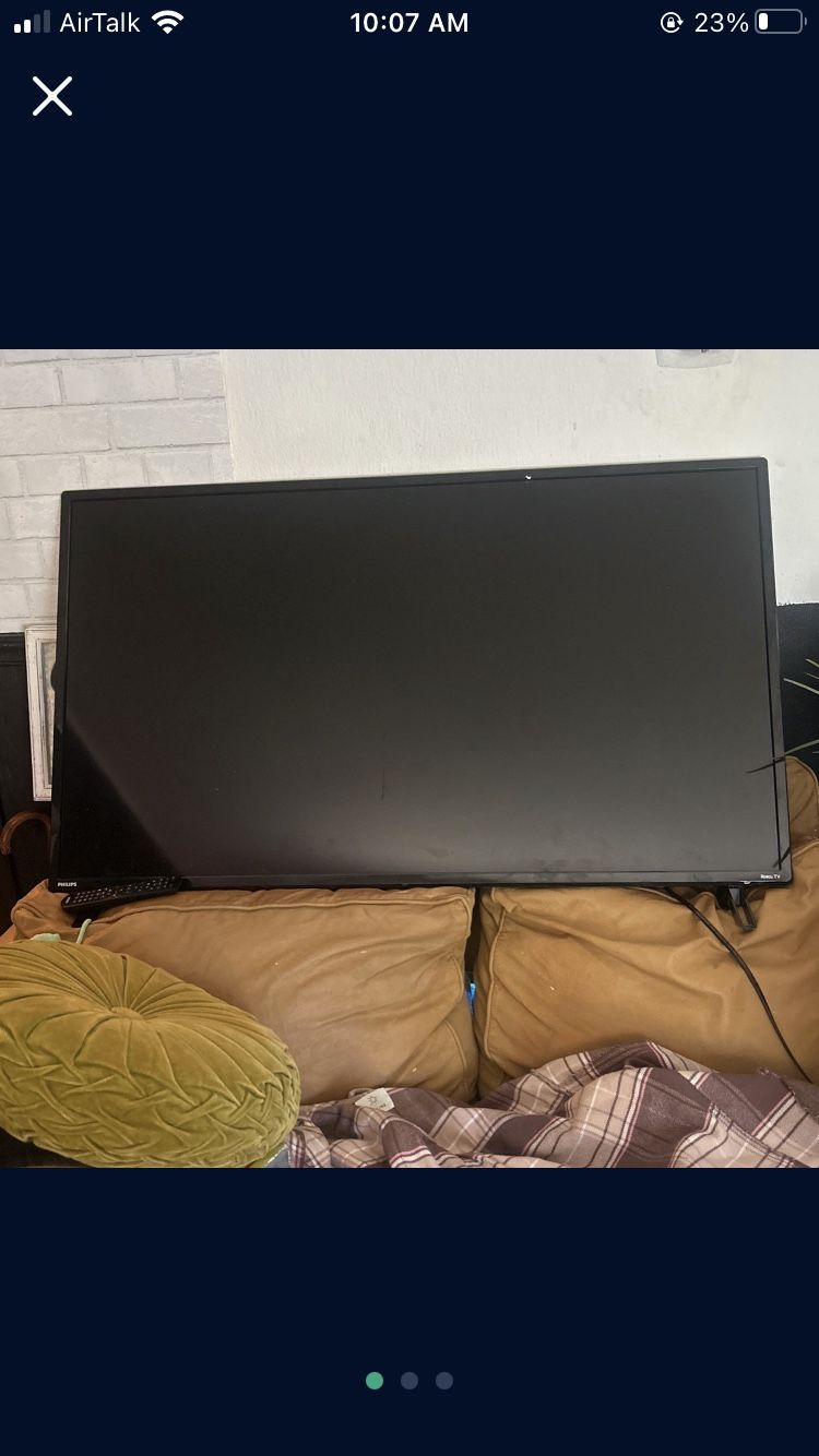50" PHILIPS FLAT SCREEN WITH REMOTE