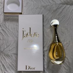 J'Adore l'Or by Francis Kurkdjian