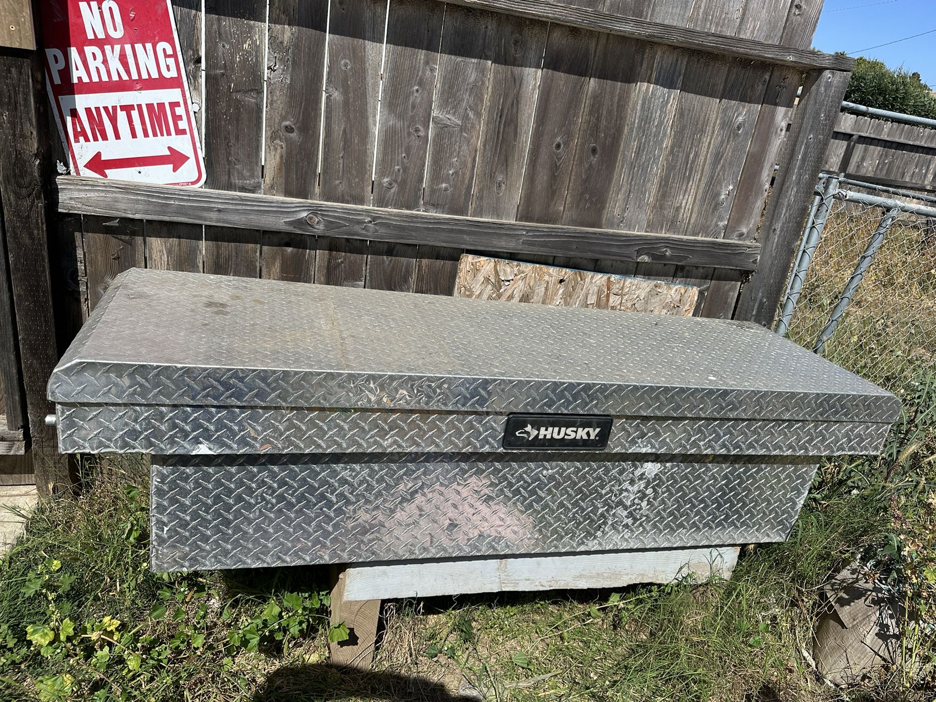 Husky Diamond Tool Box