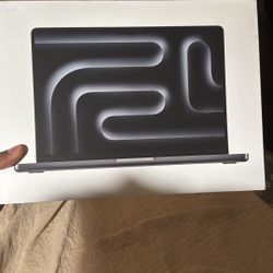 2024 MacBook Pro M4 - 16GB MEMORY 512GB storage