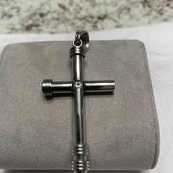 Mens Stainless steel cross 