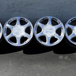 GMC Yukon Denali Wheels