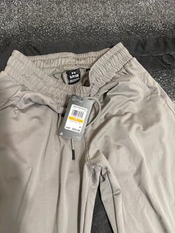 Under Armour Women's Pants Size Small