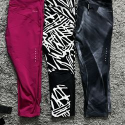 Nike Women’s Leggings 