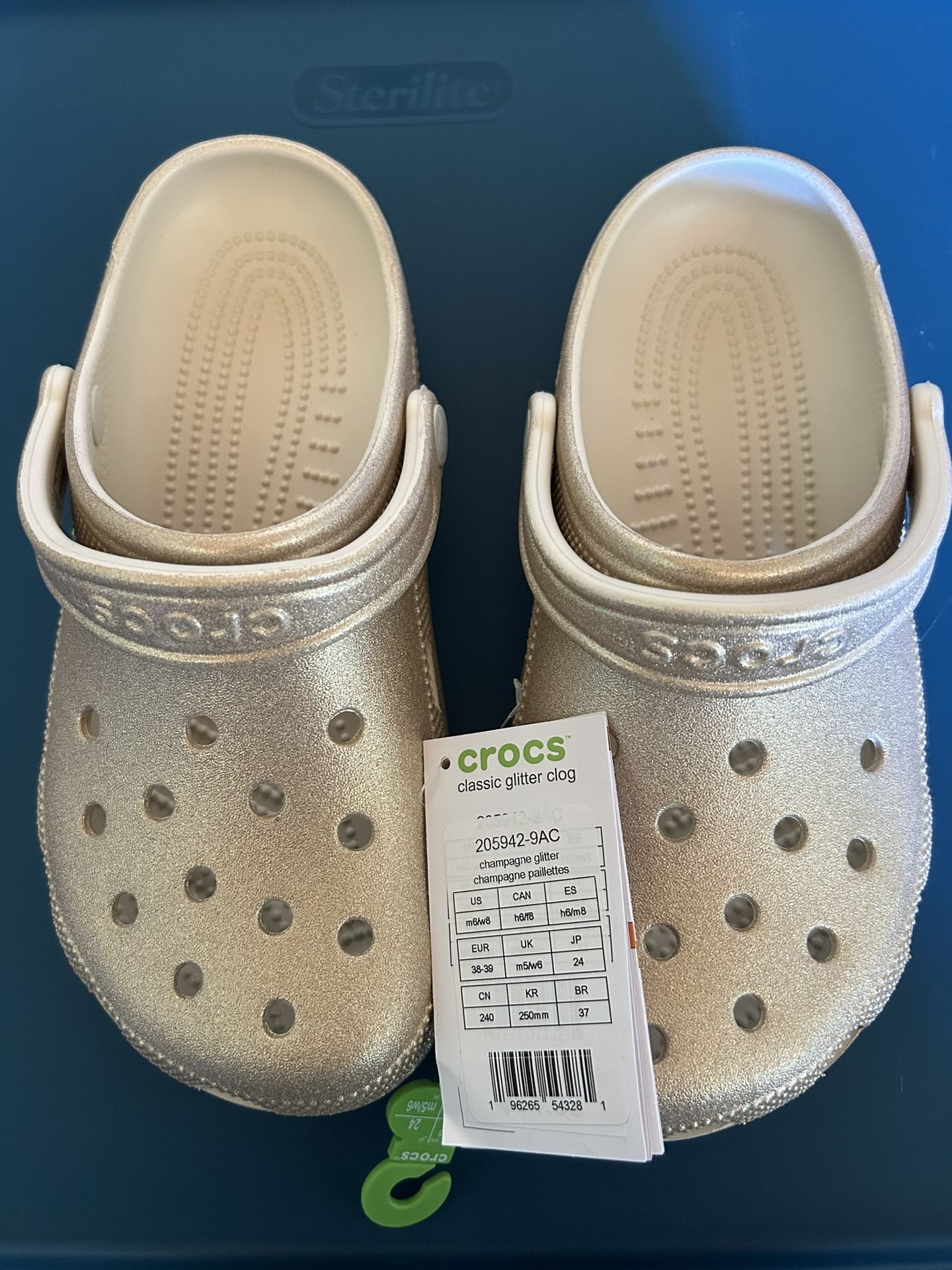 Champagne Glitter Crocs W8