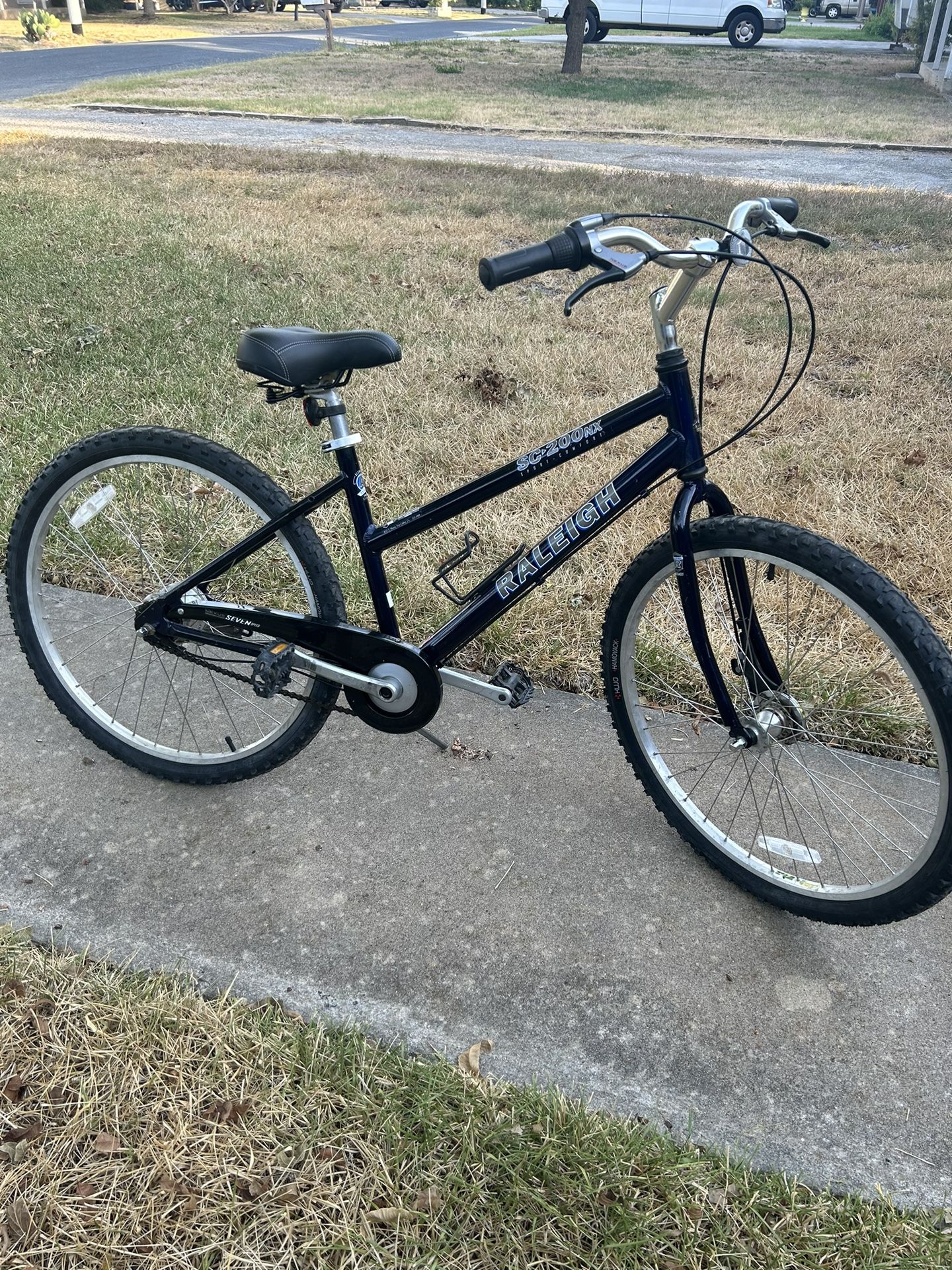 Raleigh sc200 sport comfort hotsell