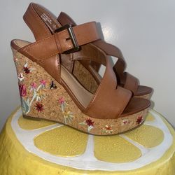 Wedge Sandal / Heel Shoe