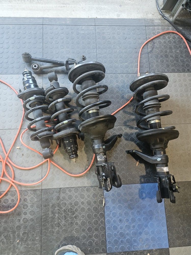 OEM Front, Rear Strut Coil Spring, Camber Arms 2003-2011 Honda Element