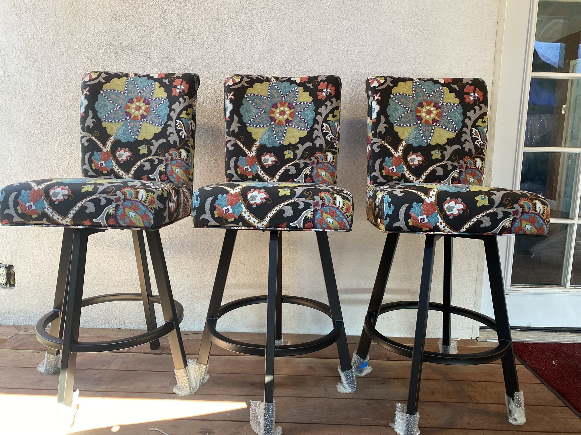 Pasadena Swivel Barstools Chair