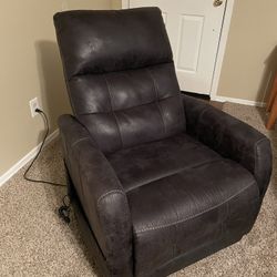 Leather Recliner with Heavy Duty lift And Remote 