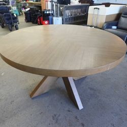 Zealand 54″ Round Dining Table (Table Only)