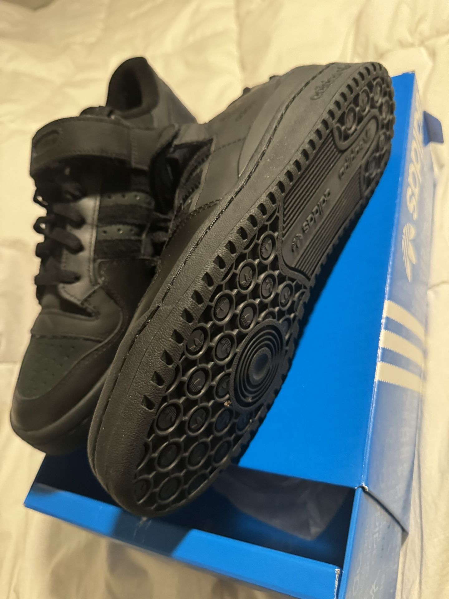 Adidas Forum Low Men’s 9.5 Black
