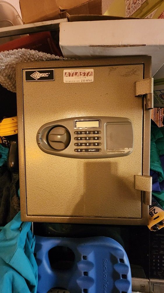 Safe Amsec for Sale in Oregon City, OR OfferUp