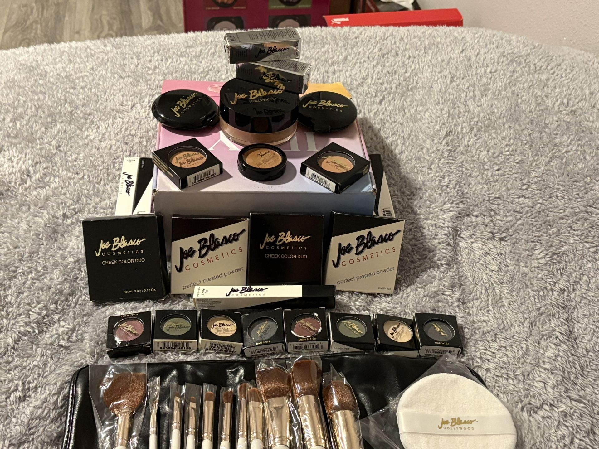 JB Make Up Collections .