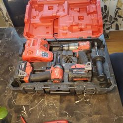 Milwaukee  M18 Fuel Kit