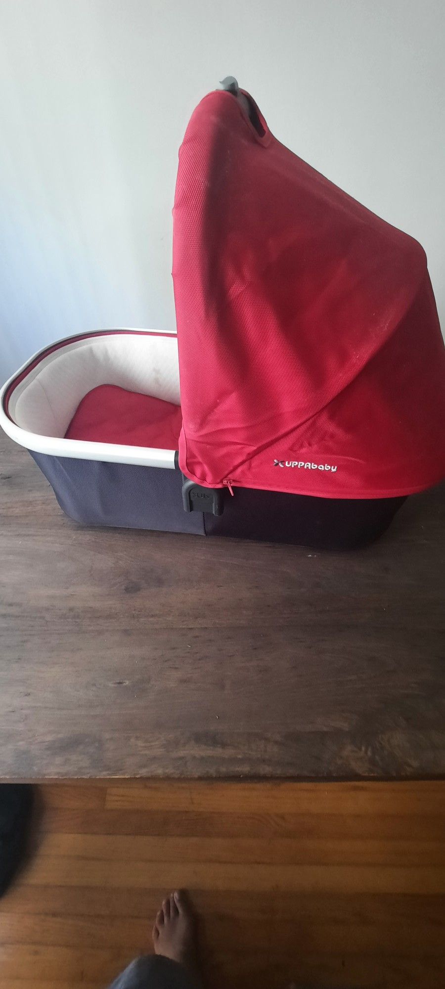 Uppababy Car Seat & Basinet Combo - With Accessories