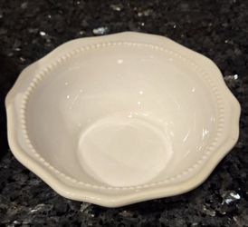 Princess House Ivory Beaded Dinnerware Bowl