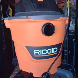 Ridgid Dry/Wet Vacuum 