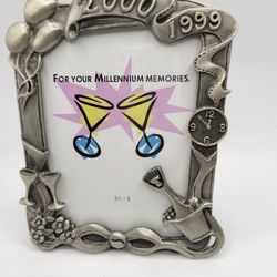 NEW ....Millenium Memories Picture Frame (Vintage)