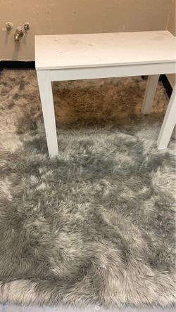 Gray fur rug