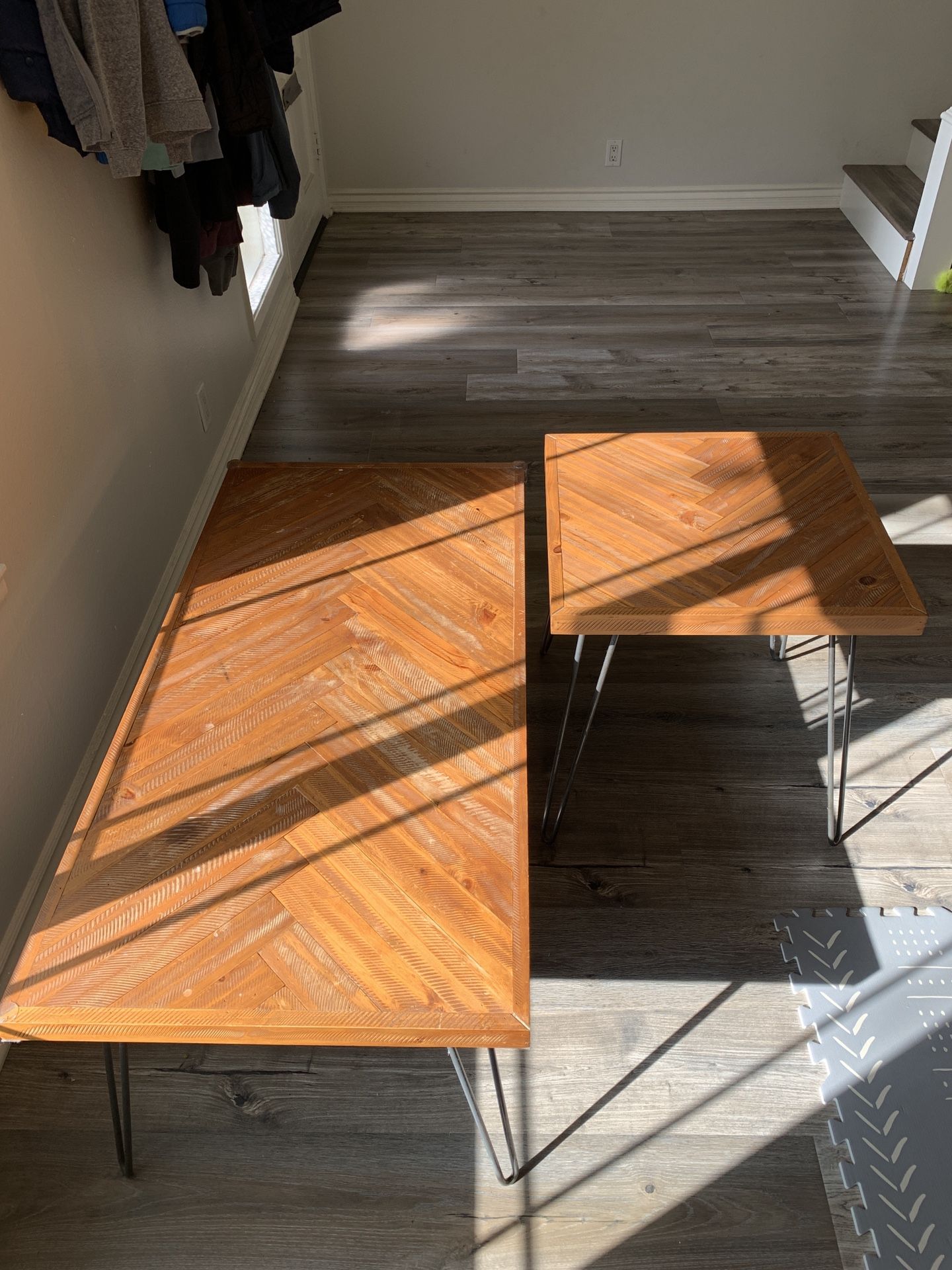 Best Offer Coffee / End Tables (2 Total)